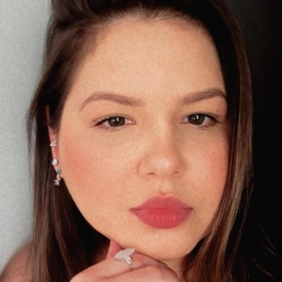 Larissa Salmazo da Silva - LSS Clínica Psicólogica